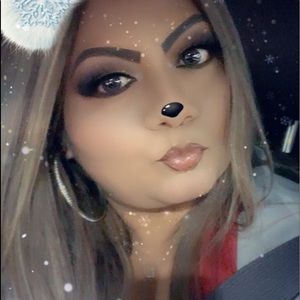 Meet your Posher, Lisa